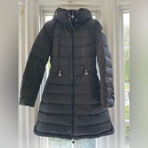 Moncler 0 long cinched waist puffer great condition